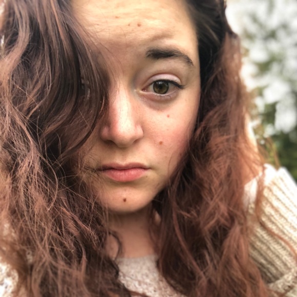 Meet your Posher, Kate - Picture 5 of 6